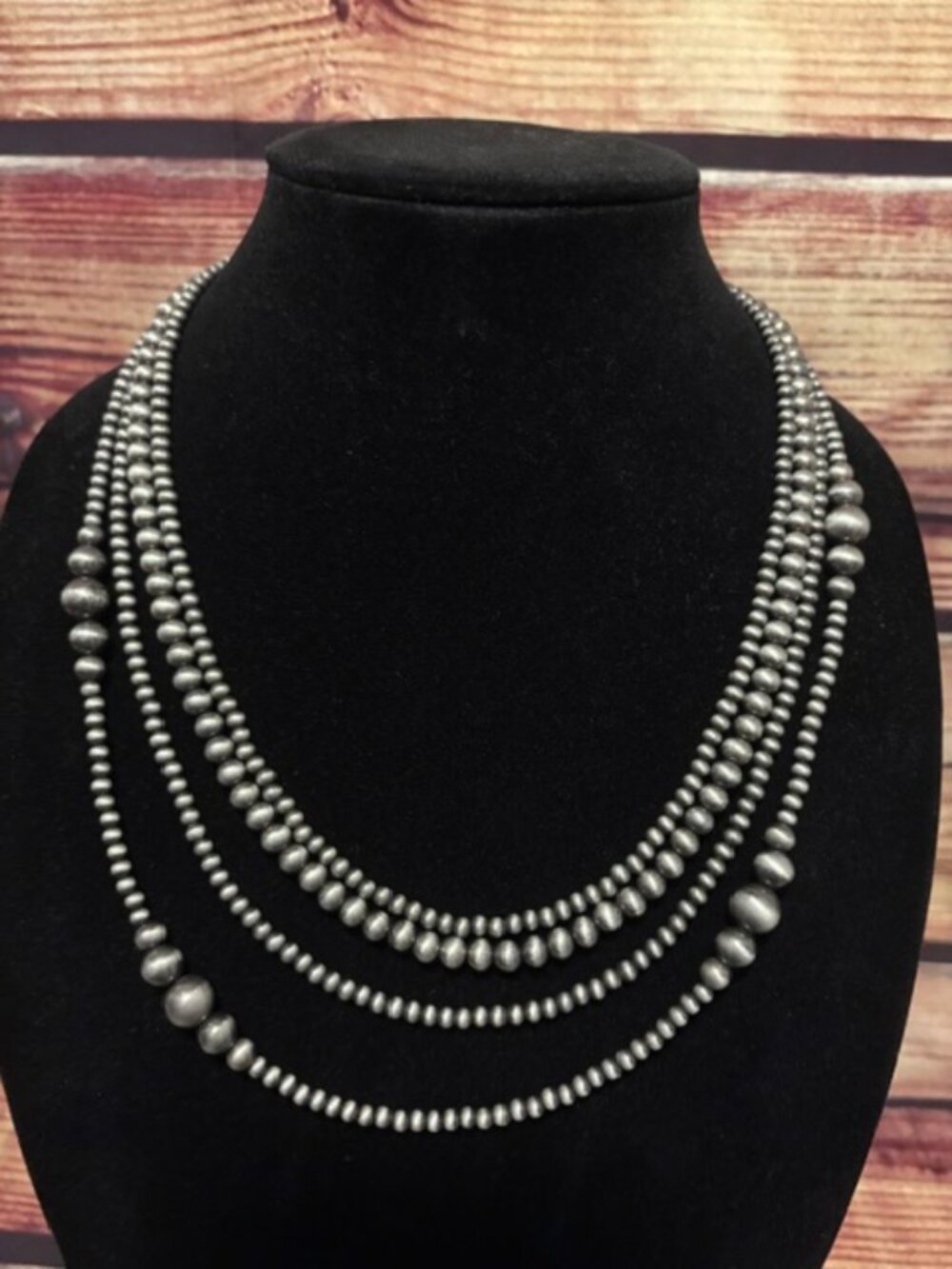 ISAC Handmade 4-Strand Navajo Pearl Style Western Beaded Necklace 22"-27" NWT